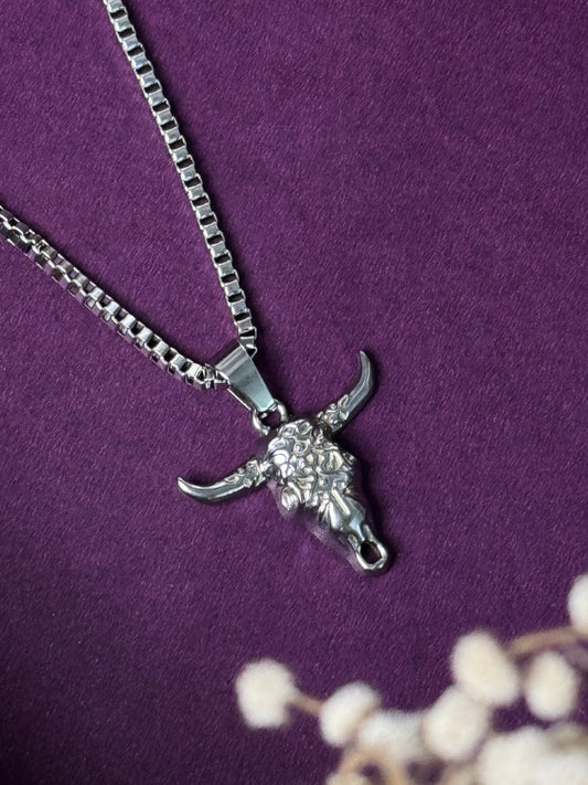 Bull head Stainless steel silver necklace