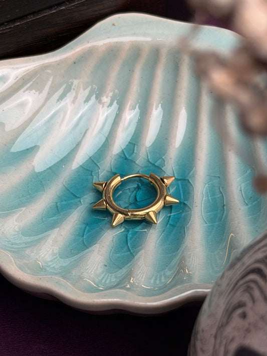 Thorn circle earring 18k gold plated