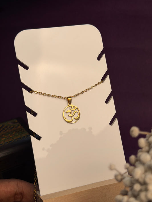 Aum 18 k gold plated stainless steel necklace