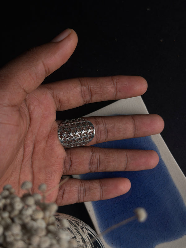 Flower of life adjustable ring