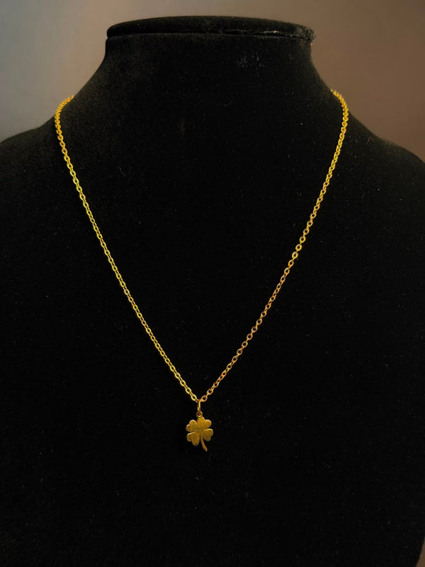 Clover 18k gold plated stainless steel necklace