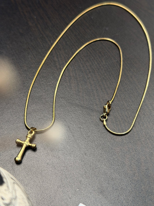 Minimal cross 18 k gold plated stainless steel necklace