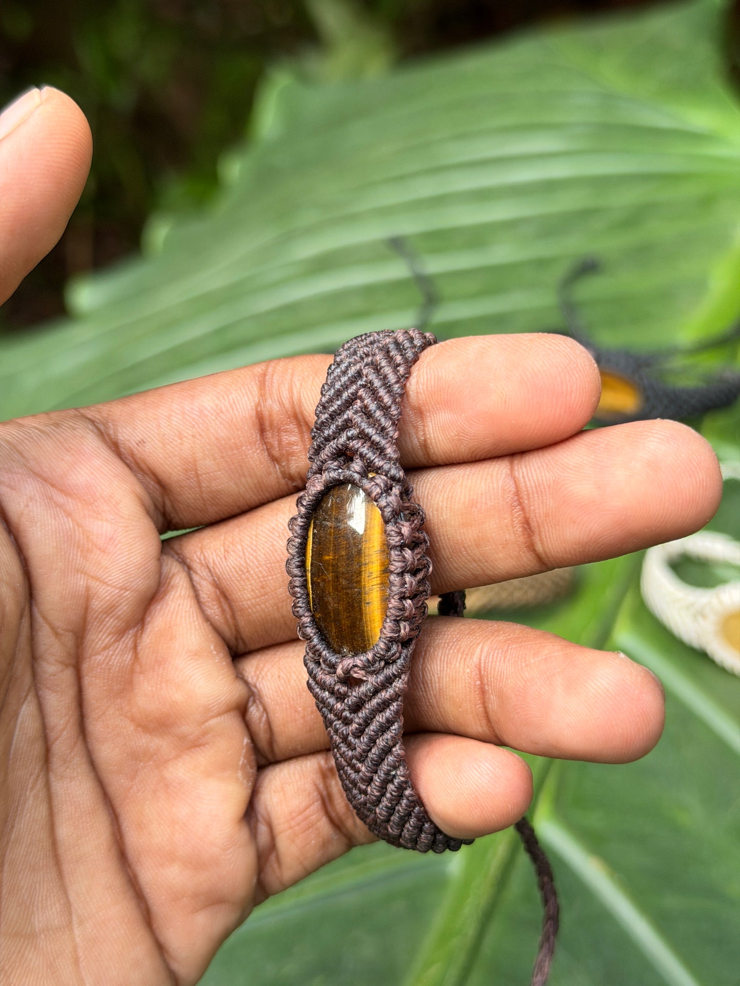 Tiger eye stone macrame adjustable bracelet