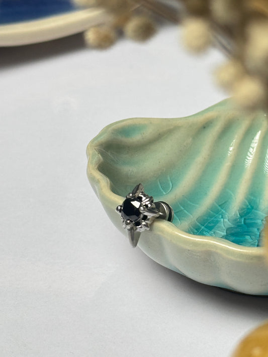 Dark Radiance Star Stud