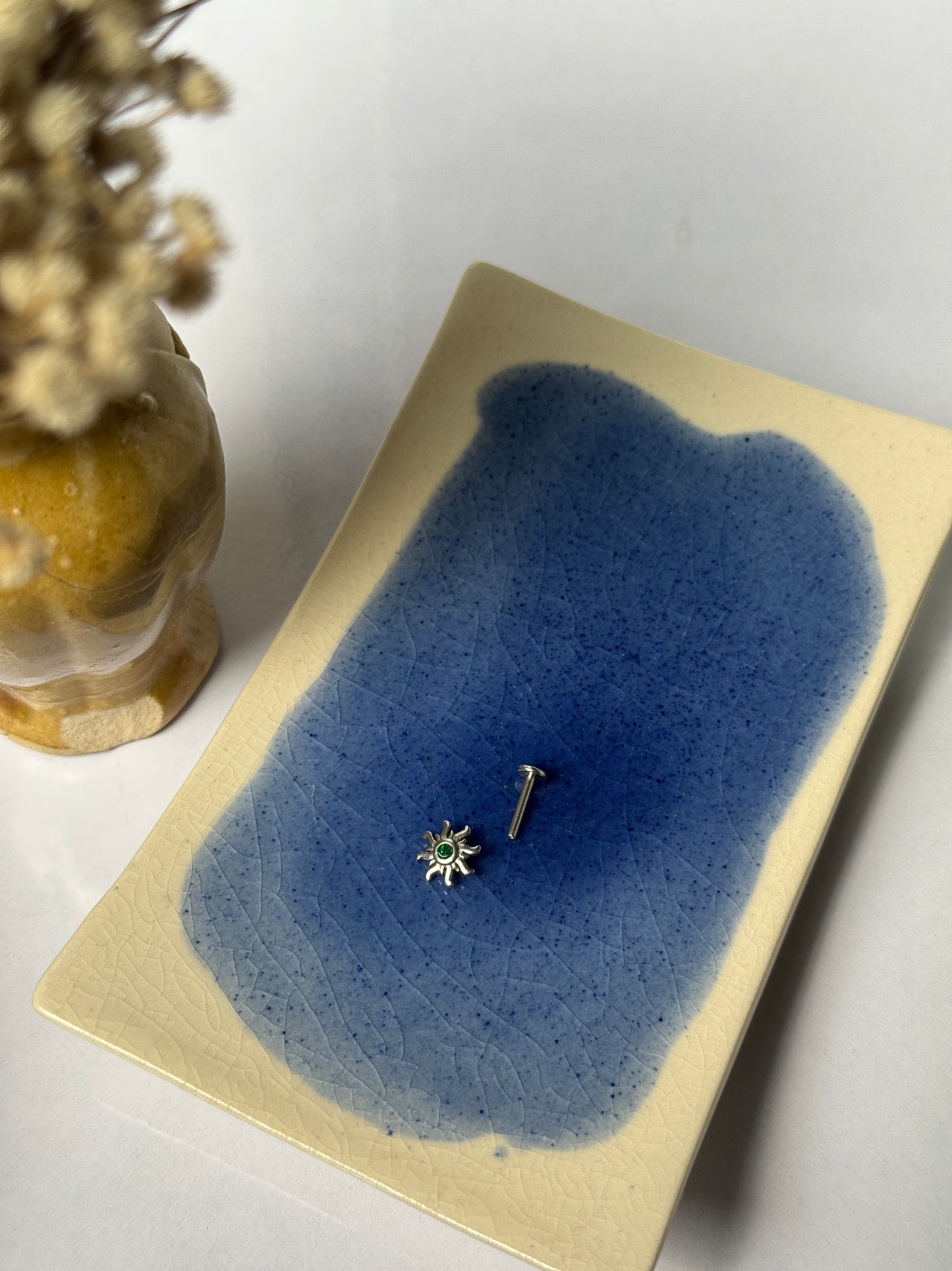 Green Radiance Sun Stud