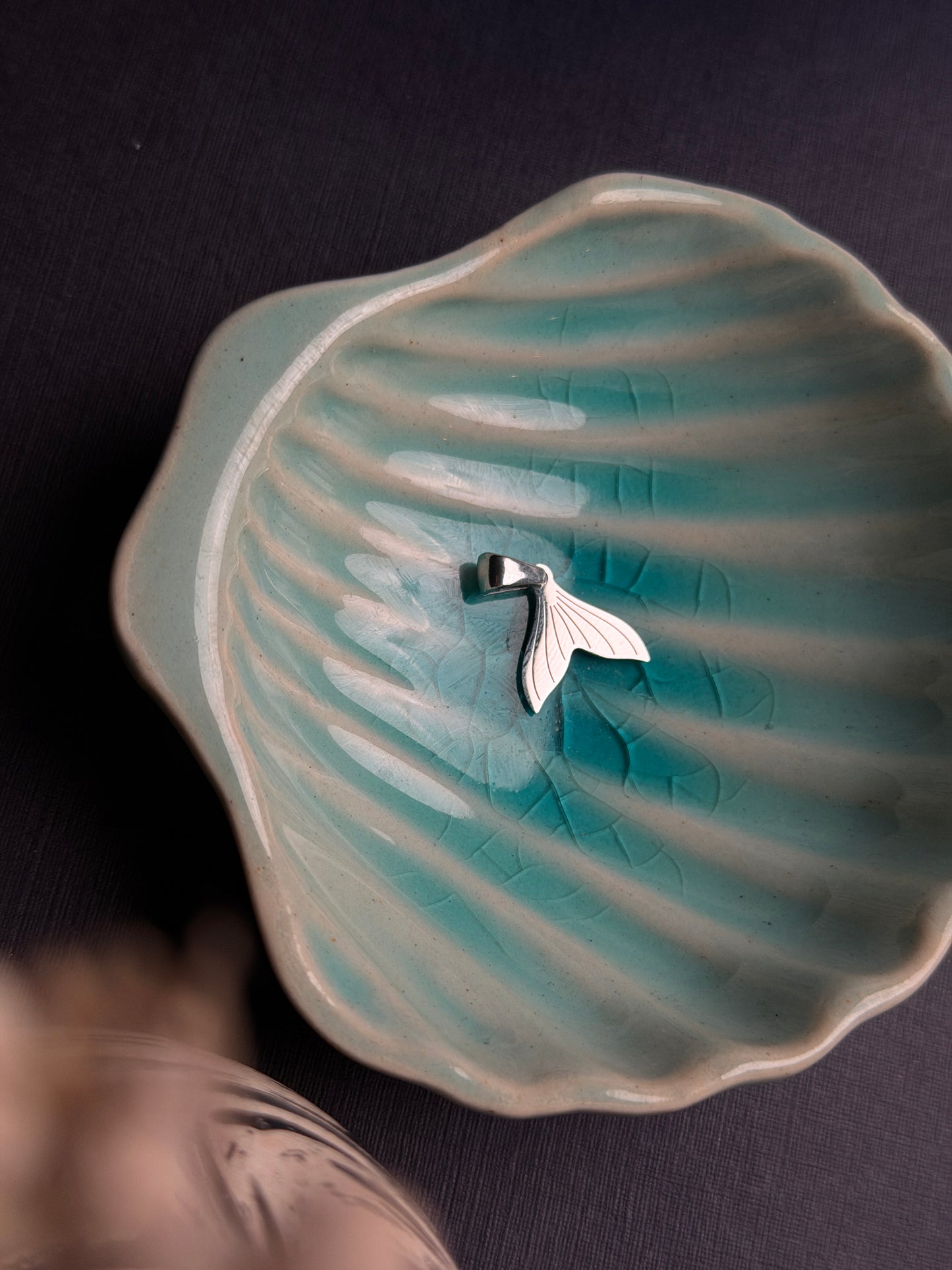 Fin Pendant