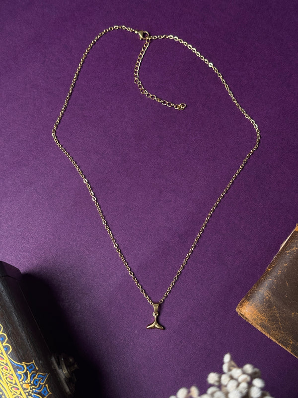 Fish tail 18k gold plated minimal stainless steel necklace