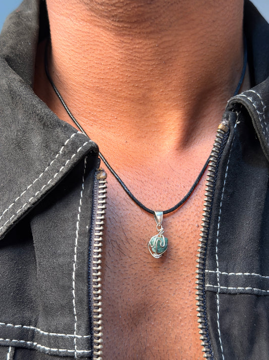 Green aventurine raw natural stone necklace