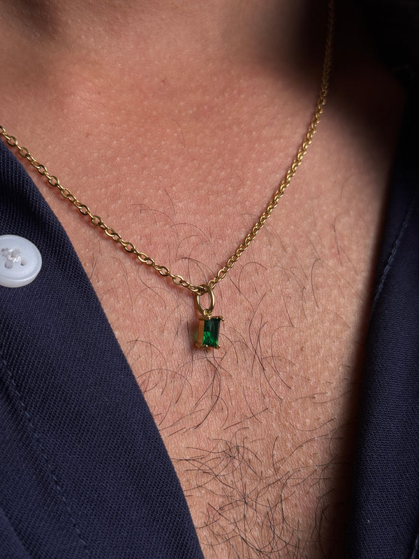 small emerald stone 18k gold plated necklace