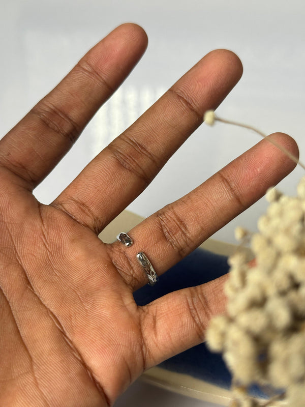 X crossed stainless steel adjustable silver ring