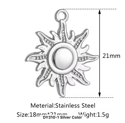 Sun stainless steel silver minimal pendant
