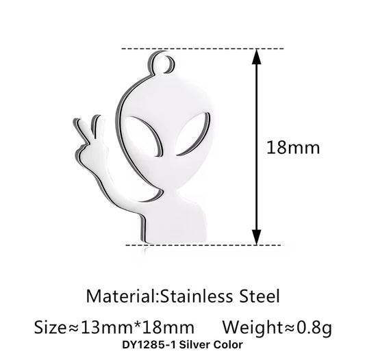 Alien stainless steel pendant with hook