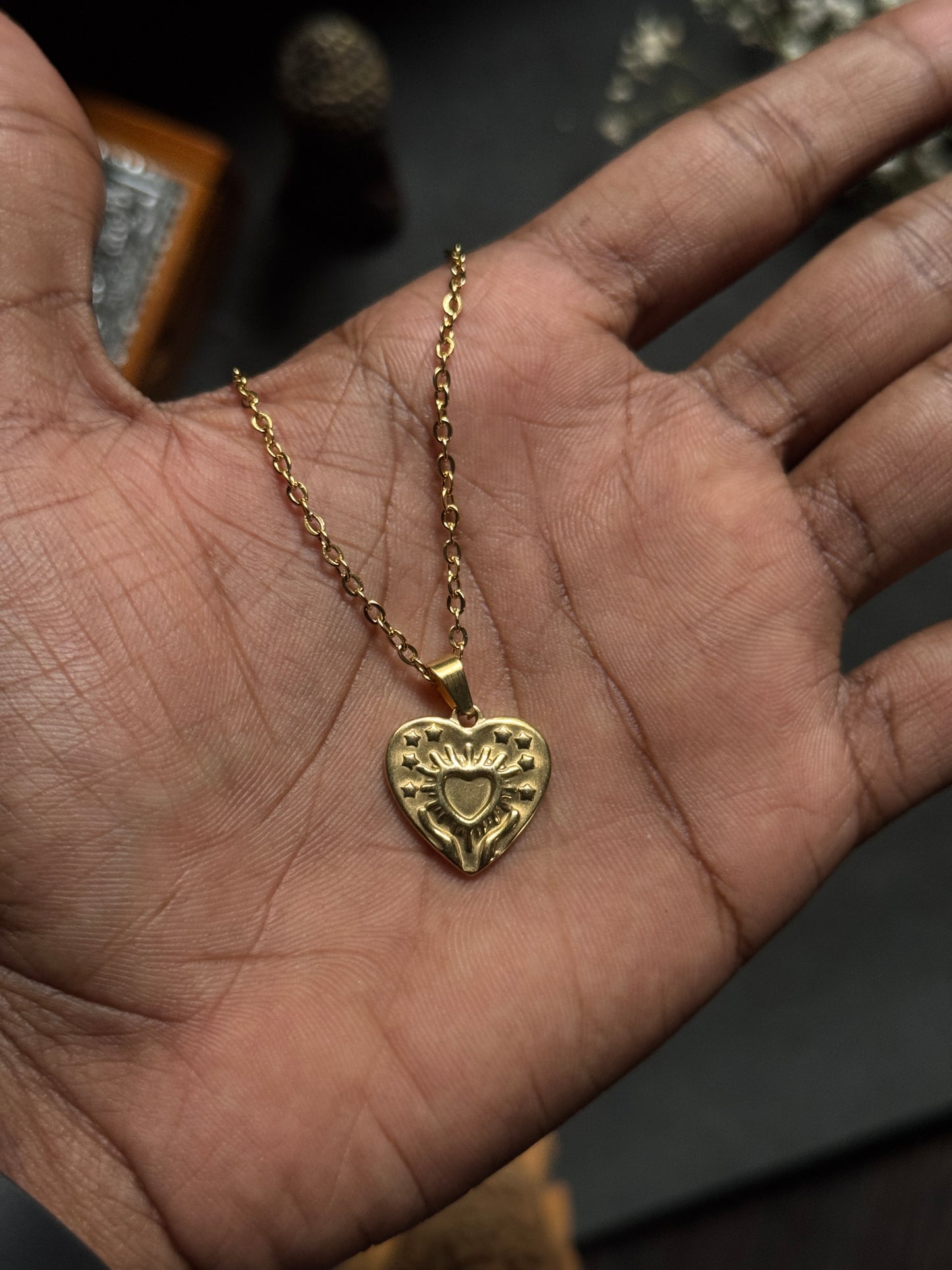 love shape 18k gold plated necklace