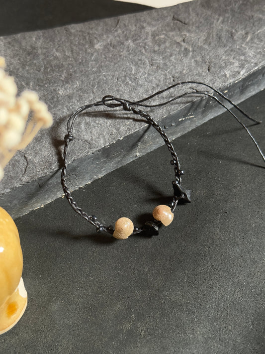 Black macramé shell anklet with black stone