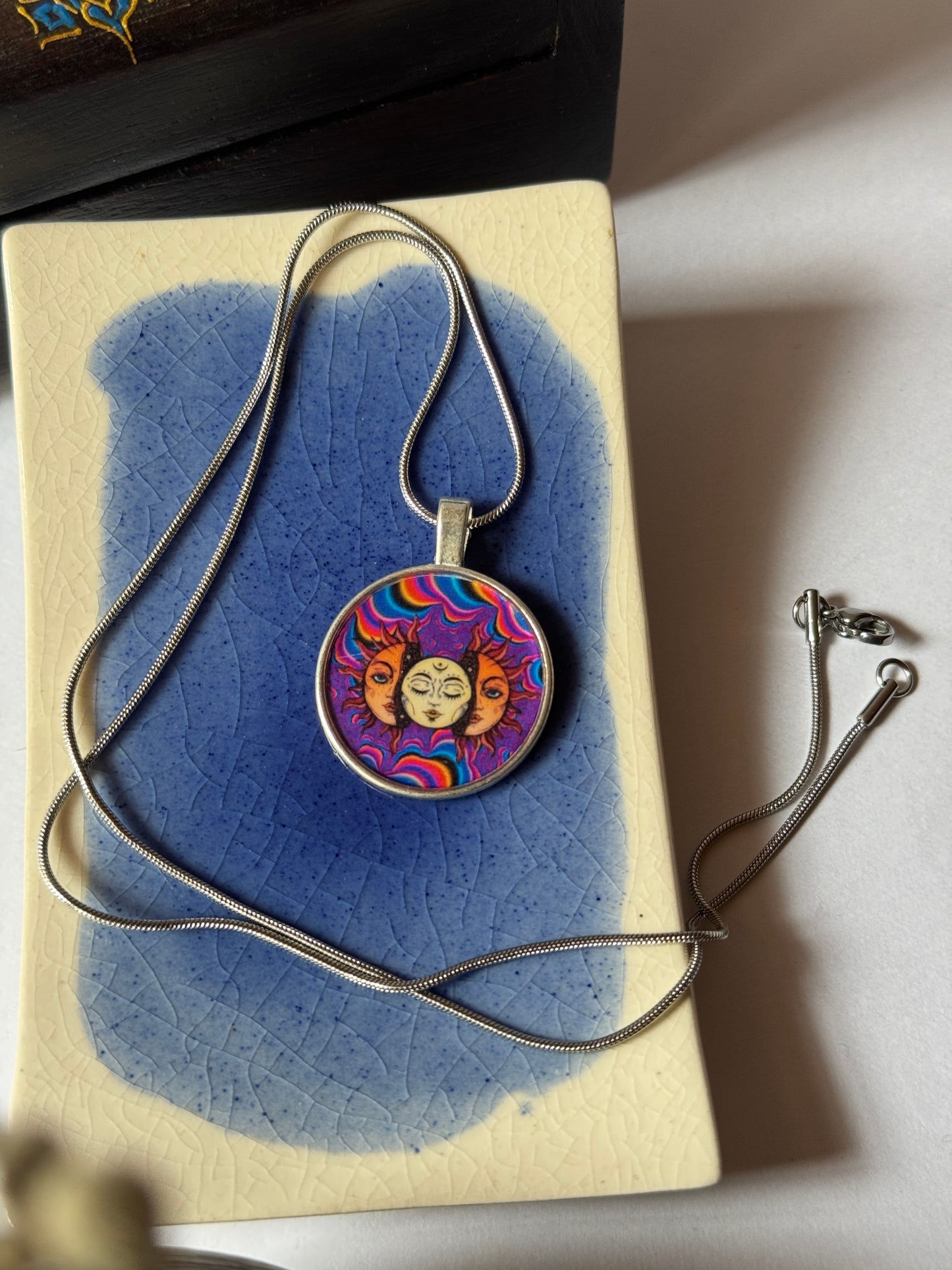 Sun moon resin necklace in 1.2 ss