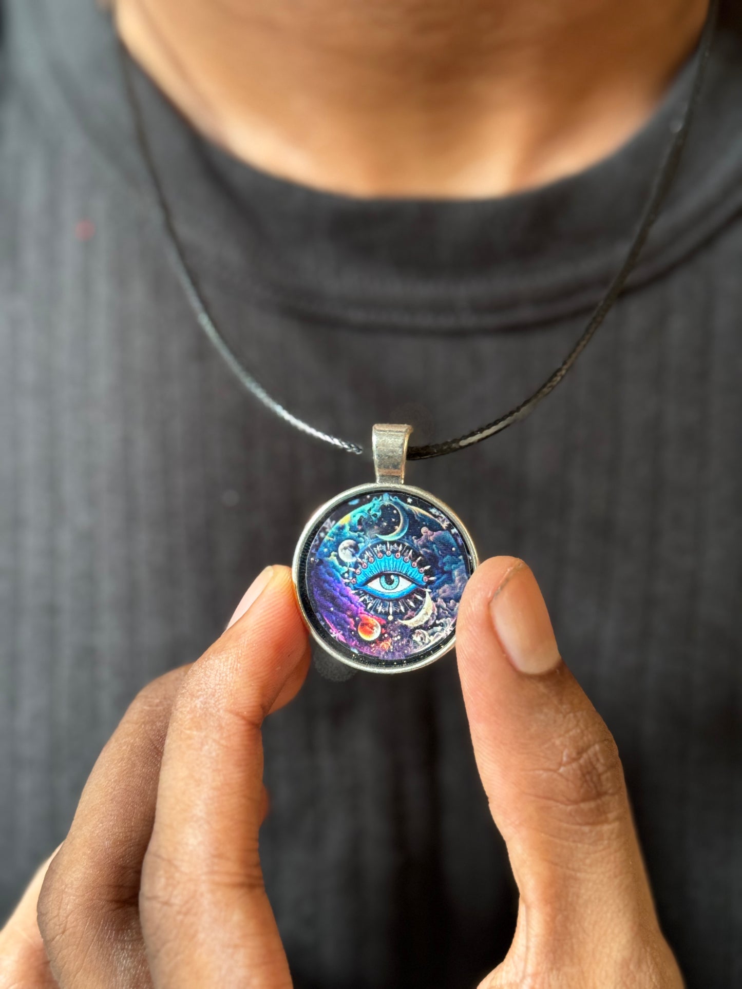 Cartoon eye resin necklace
