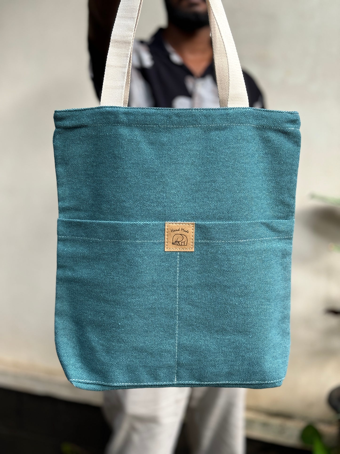 Plain green tote bag (H)