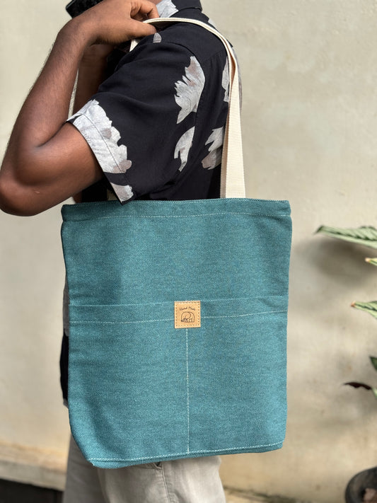 Plain green tote bag (H)