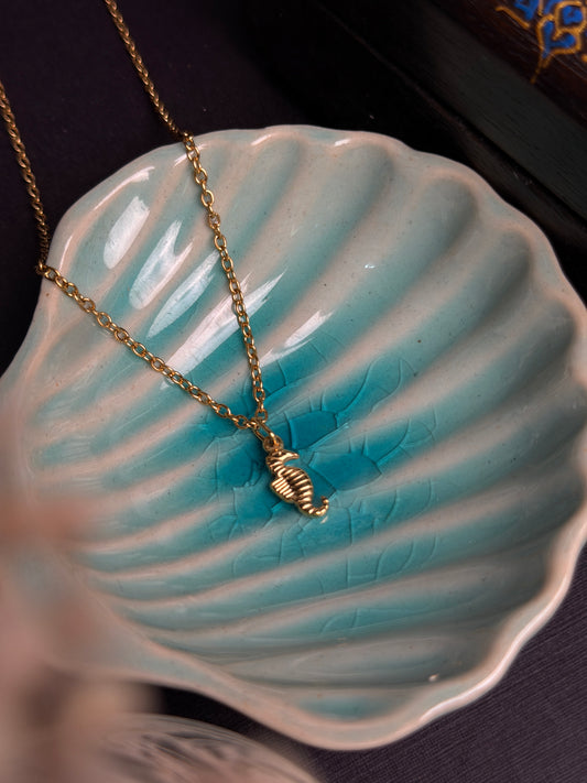 Sea horse stainless steel 18k gold plated chain