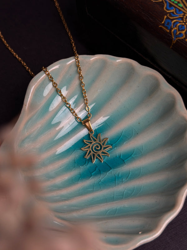 Spiral Star stainless steel 18k gold plated chain
