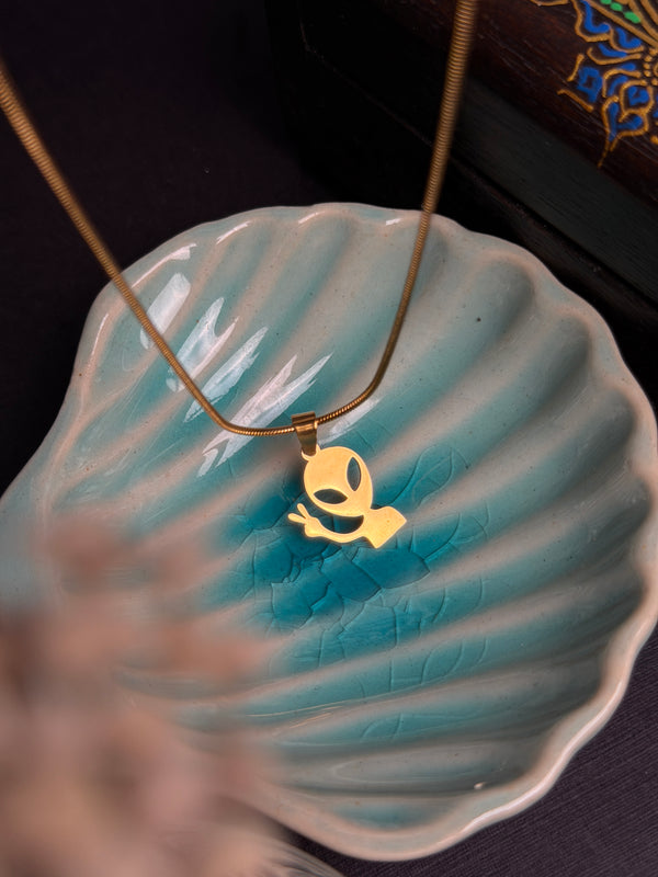Alien stainless steel 18k gold plated chain