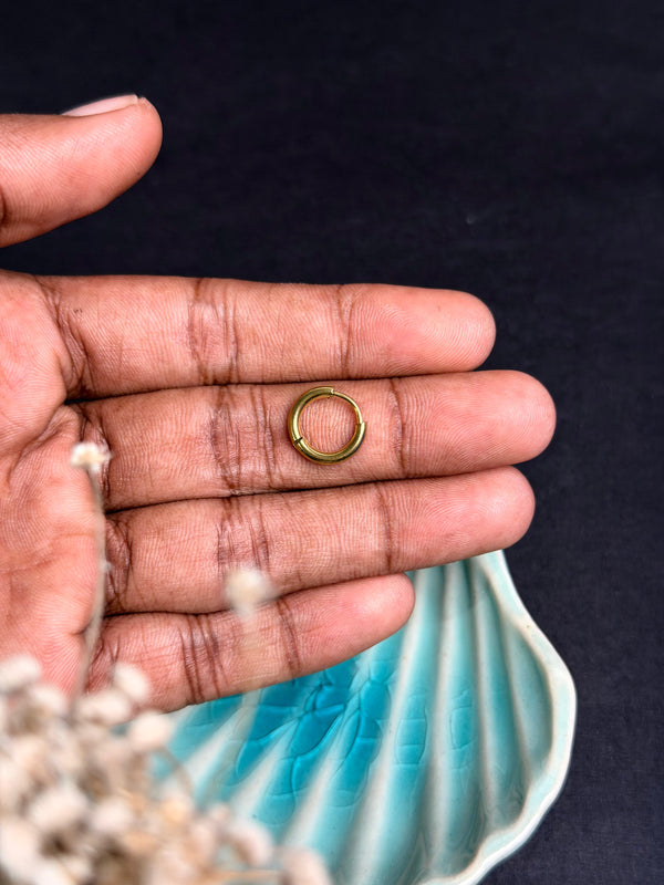 Classic Hoop Gold