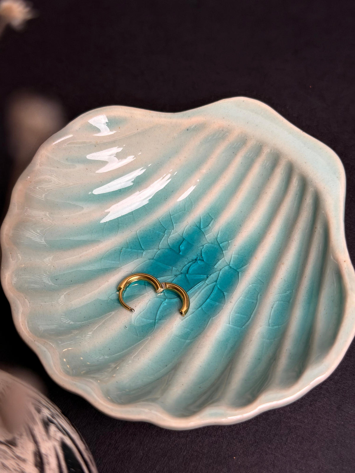 Classic Hoop Gold